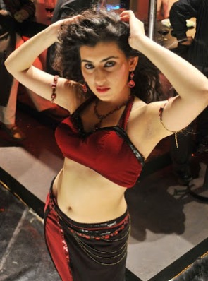 Veda (Archana) Hot Navel Pictures
